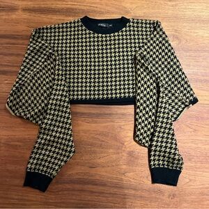 Houndstooth Cropped Shrug Sweater